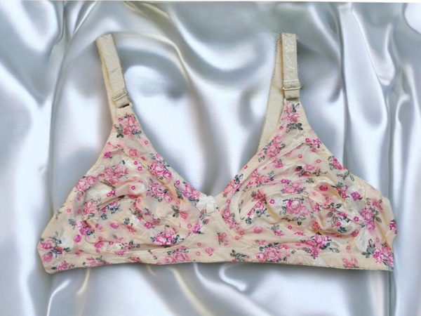 Non Padded Pink Flower Design Bra